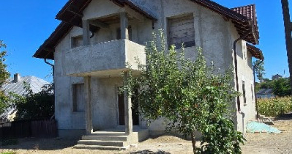 Casa de vanzare la Ipotesti!