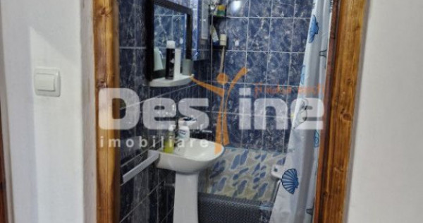 Casă cochetă de v&acirc;nzare