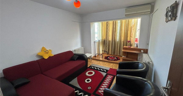 Apartament cu 2 camere de , zona scoala 7