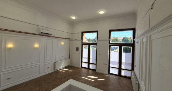 Spatiu comercial de inchiriat, 42 mp, in Piata Mocioni
