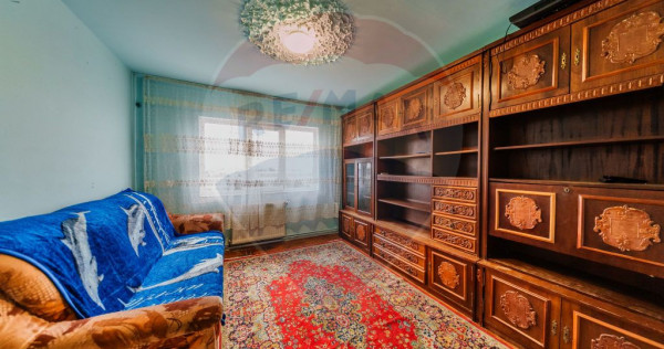 Apartament cu 3 camere de inchiriat in Aurel Vlaicu cu loc de parcare