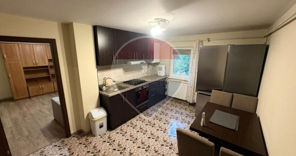 Apartament cu 3 camere de &icirc;nchiriat, zona Vlad Țepeș