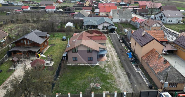 Casa Podu Oltului - Harman | 200 mp utili + 1000 teren | Comision 0%