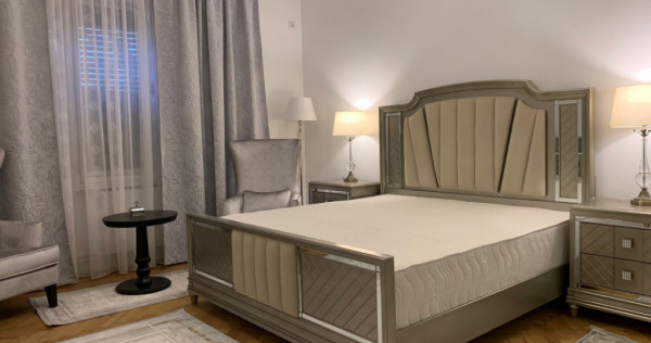 Apartament cu 3 camere, parter inalt - Central