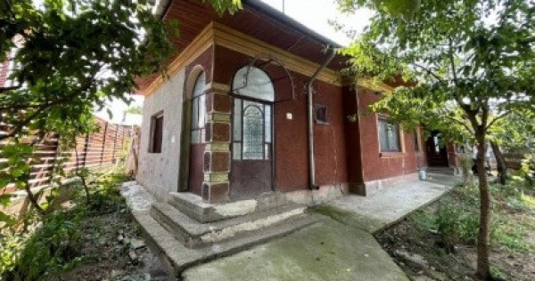 Casă de v&acirc;nzare Comana