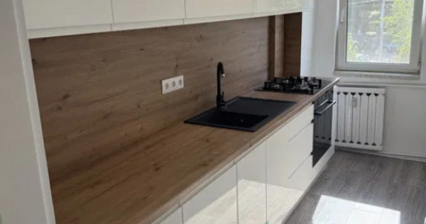 APARTAMENT 1 CAMERĂ | 42 MP+BALCON | RENOVAT | MOBILIER NOU.