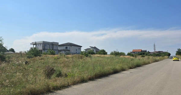 Vand teren in Lazu la drumul hotilor