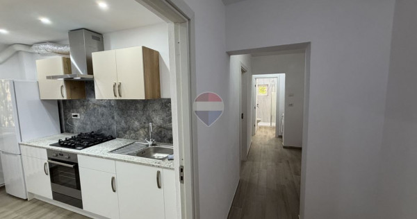 Apartament 3 camere de inchiriat , Zona Pompieri