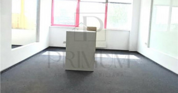 Spatiu birouri etaj 3 cu lift - Aradului