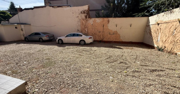 Vila individuala in Floreasca l 11 locuri de parcare