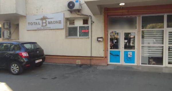 Spatiu comercial cu chirias, 53mp, stradal, zona Bl. Chisinau