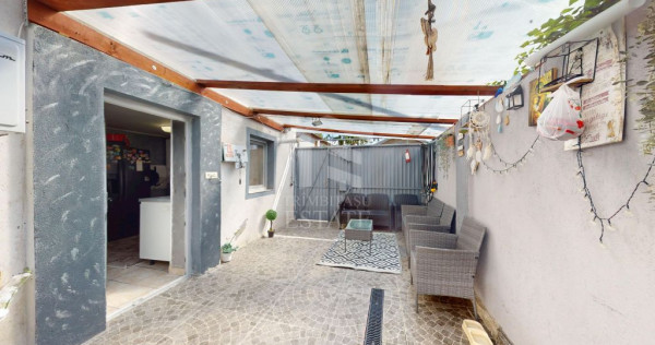 Casa P+1 Sector 5 / Ideala pentru doua familii sau investitie