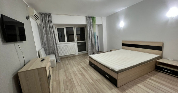 Garsoniera,rond Aba Iulia-Decebal,Bdul. Unirii 75,blocul cu CEC bank