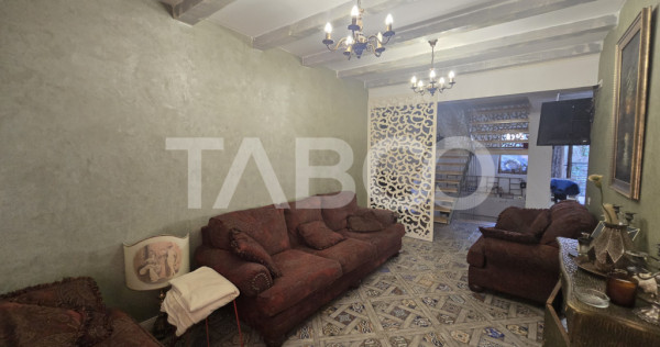 Apartament 4 camere 120mpu cu terasa de 12mp in zona Central