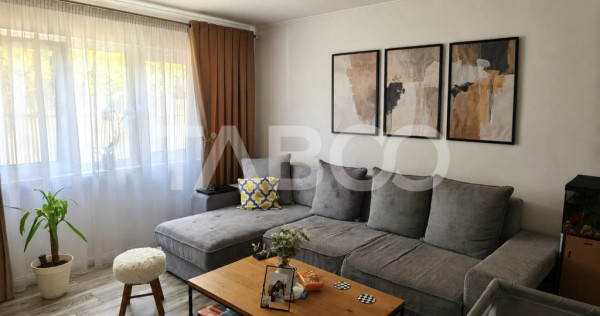 Apartament cu 3 camere cu dressing si boxa Intre Lacuri lang