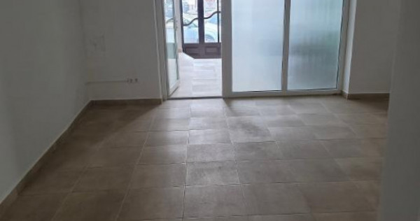 SP Comercial Piata -Creanga, Peco,SC 100 mp , vitrat stradal,bun firma