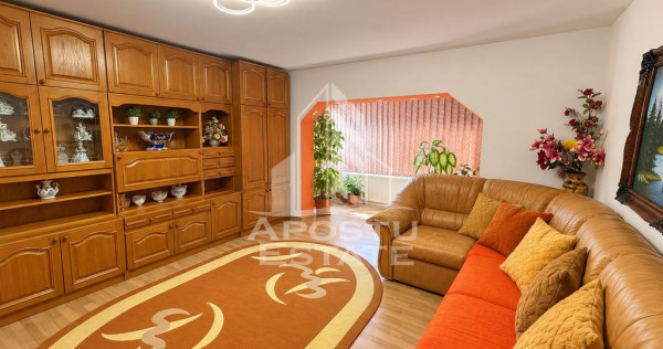 Apartament cu 2 camere, Decomandat, 57mp, zona Freidorf