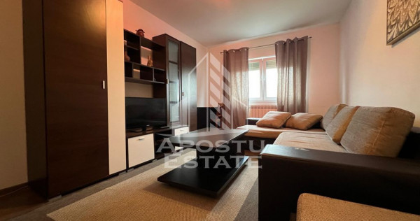 Apartament 3 camere, centrala proprie, zona Lipovei