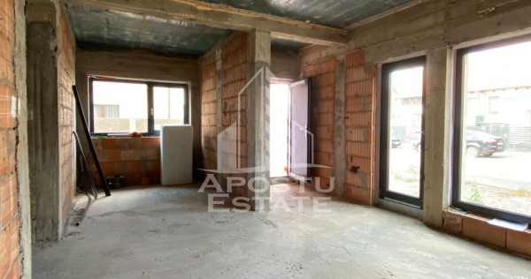 Duplex modern de vanzare Sacalaz finisaje premium