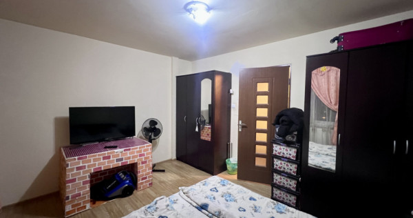 Apartament 3 camere, decomandat, 68 mp utili - Dambovita C
