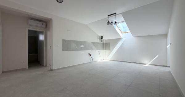 Apartament cu 3 camere, decomandat, 65 mp utili, etaj 3-zona