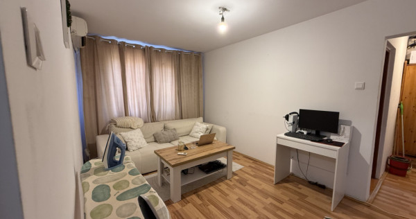 Apartament cu 4 camere, semidecomandat, etaj 4/5 - Sagului