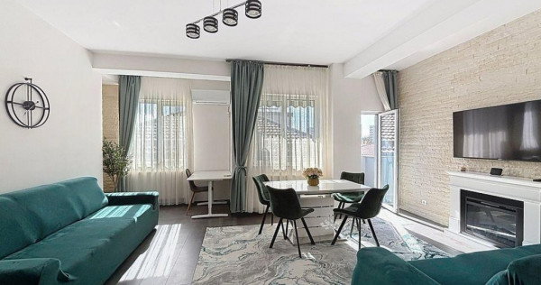 Apartament 3 camere, Pacii