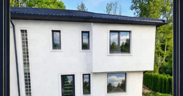 Casă de v&acirc;nzare P+1, 112 mp, zona Nord-Est