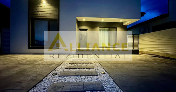CASA PARTER-4 CAMERE- TEREN 444 MP-STR.MIORITA
