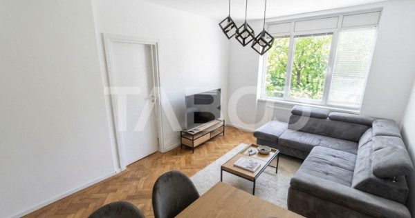 Apartament cu 2 camere de vanzare izolat cu lift etaj 1 zona