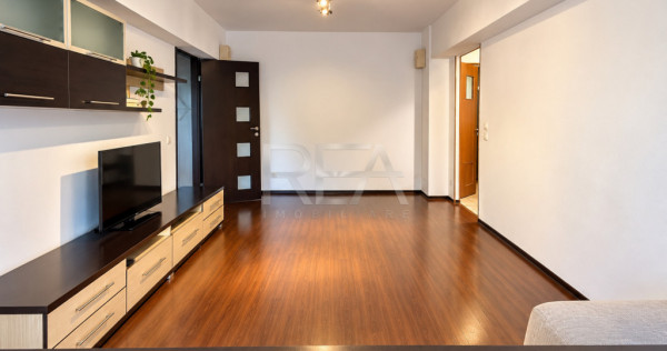 Apartament 3 camere | Piața Rahova | 75 mp | 2 băi | Etaj