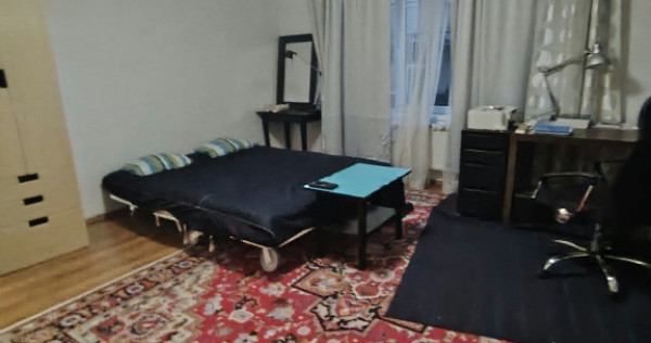 Inchiriere Apartament 2 camere decomandat, 56 mp, Razoare