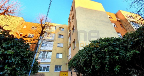 Apartament 3 camere, parter, zona Aurel Vlaicu