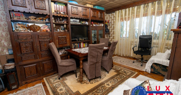 ID 3410 Apartament 3 camere * Piata Noua