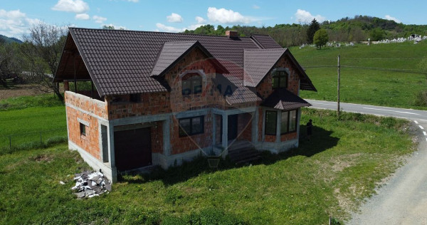 Casa individuala P+M de vânzare in Vad, Maramureș