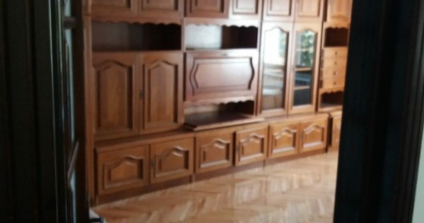 Apartament cu 2 camere decomandate Zona Obcini