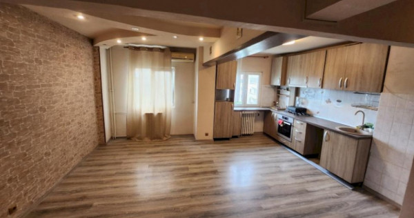 Apartament 3 camere, zona Mihai Viteazul, Ploiesti