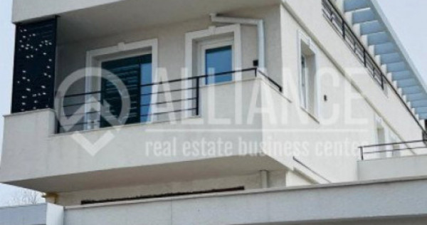 CENTRAL Vila cu finisaje premium, nou nouta si curte!