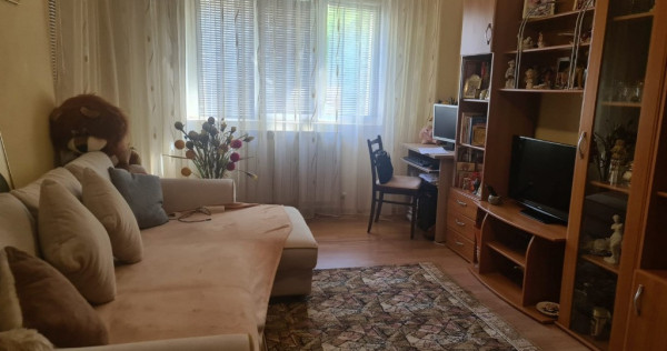 Apartament cu 2 camere, etaj 1 - zona Micro 17