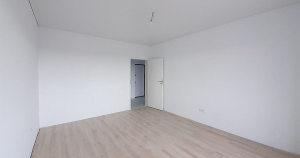 3 camere la parter cu gradina