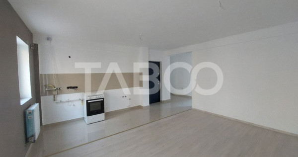 Apartament bloc nou 2 camere 50 mpu terasa parcare privata S