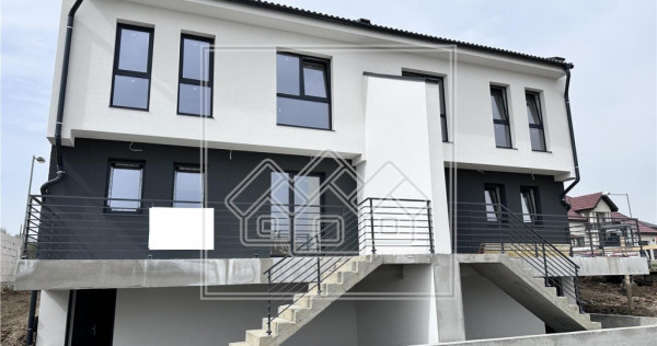 Casa - duplex - pivnita - teren 250 mp - C. Arh. Bazinele de