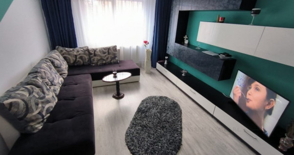 Apartament 4 camere - Poarta 6 - 95.000 euro (Cod E5)