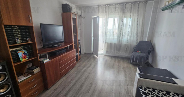 Apartament 3 camere bloc 1982 metrou Lujerului