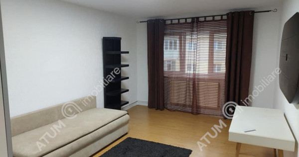 Apartament 2 camere balcon si pivnita situat in zona Strand