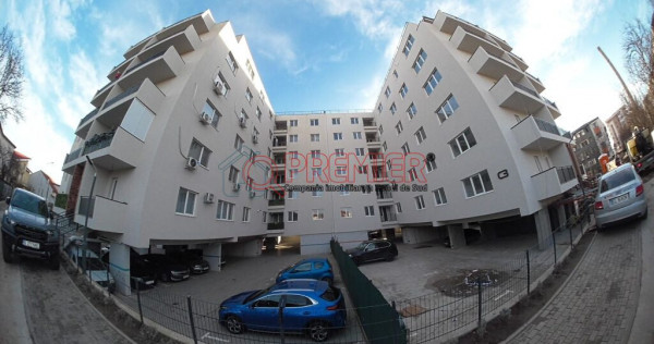 Apartament 3 camere decomandat Aurel Persu Metalurgiei