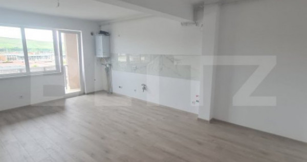 Apartament finisat, finisaje noi, semidecomandat, 2 camere