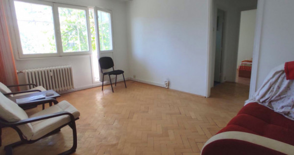 Apartament 2 camere - etaj 3 - bloc fără risc - Podu Roș