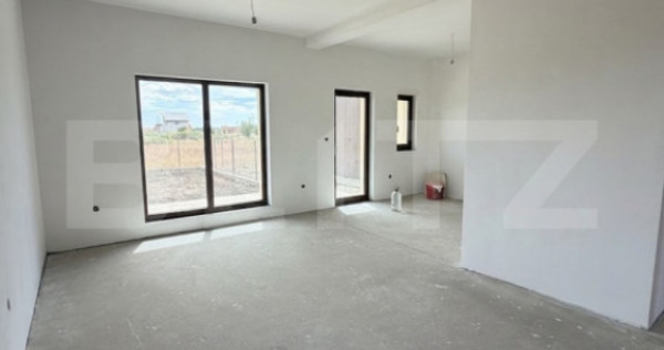 Casa tip triplex, 5 camere, 114 mp utili, Zona Plopi