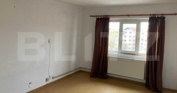 Apartament de 2 camere decomandat, 49 mp, zona liceului Ecat